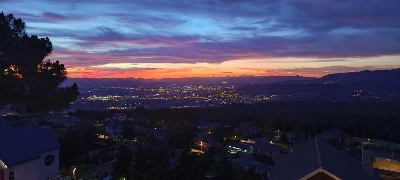 Acogedor Apartamento Privado Con Fantasticas Vistas La Zubia  Eksteriør billede